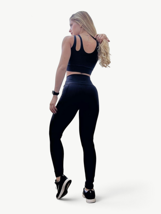 JM Brazilian Activewear Hadassa black two-piece legging set with high-waisted leggings and supportive crop top