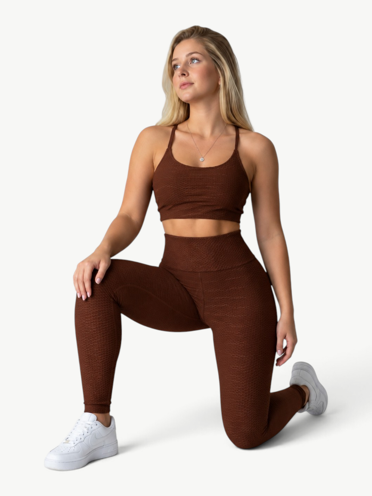 JM Brazilian Activewear Lary textured brown two-piece set with a supportive crop top and high-waisted leggings.