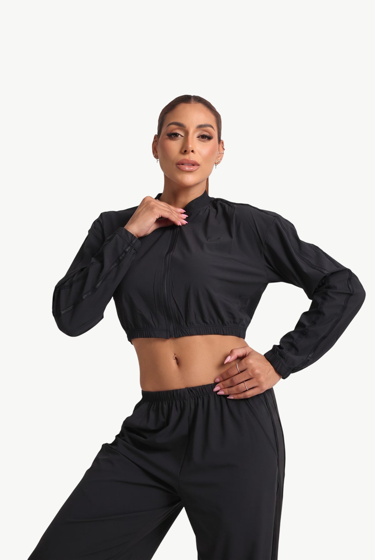 Aerolook Wide-Leg Set in Black - Front Detail View